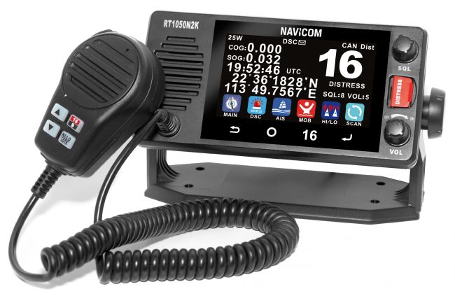 NAVICOM RT-1050 KOSKETUSNÄYTÖLLINEN VHF-PUHELIN NMEA2000/0183 LIITÄNNÄLLÄ