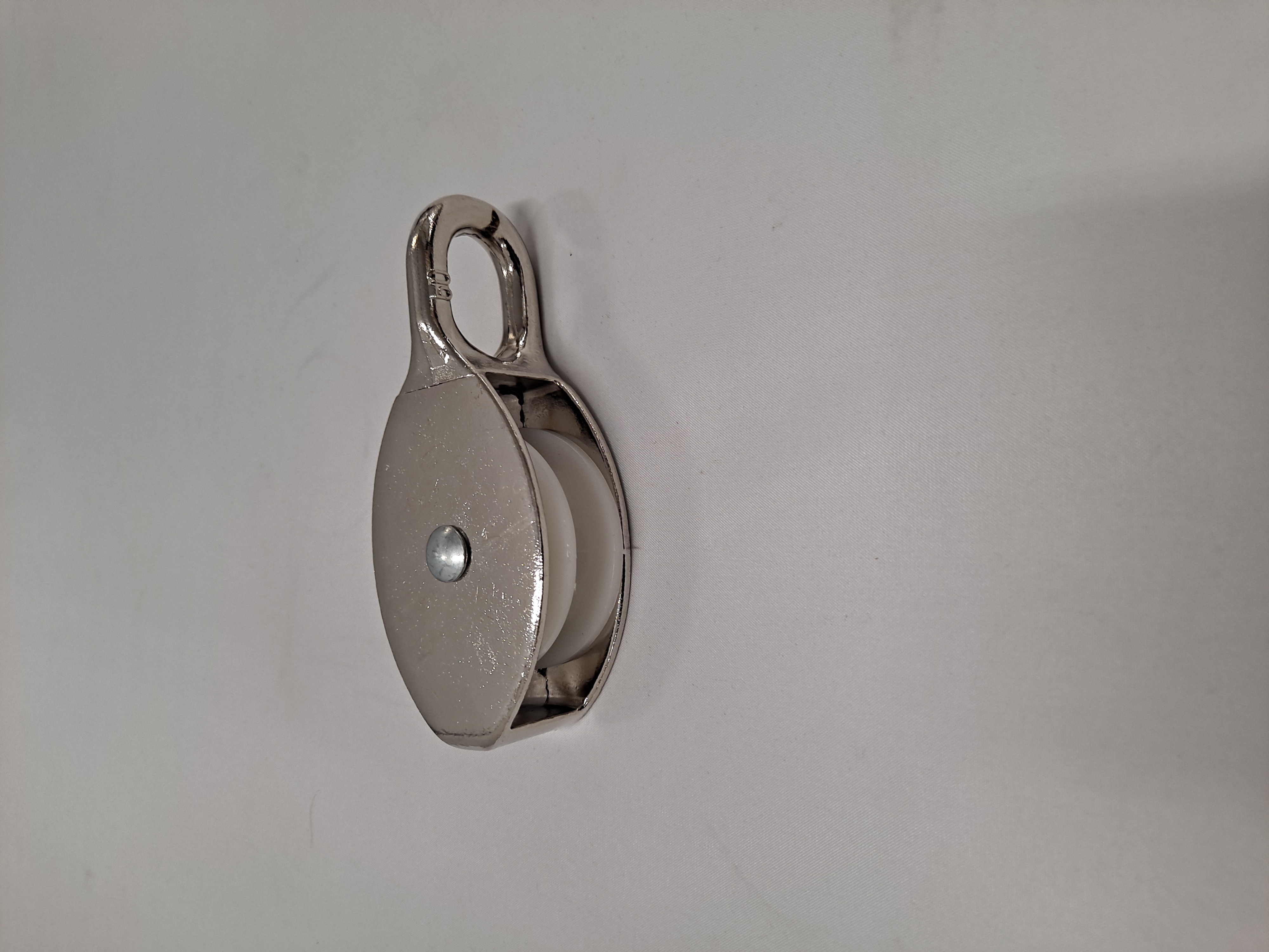 KÖYSIPYLPYRÄ 30 MM SINKKI / NYLON                   