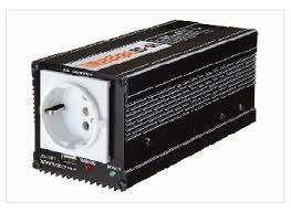 300W INVERTTERI 12V                                 