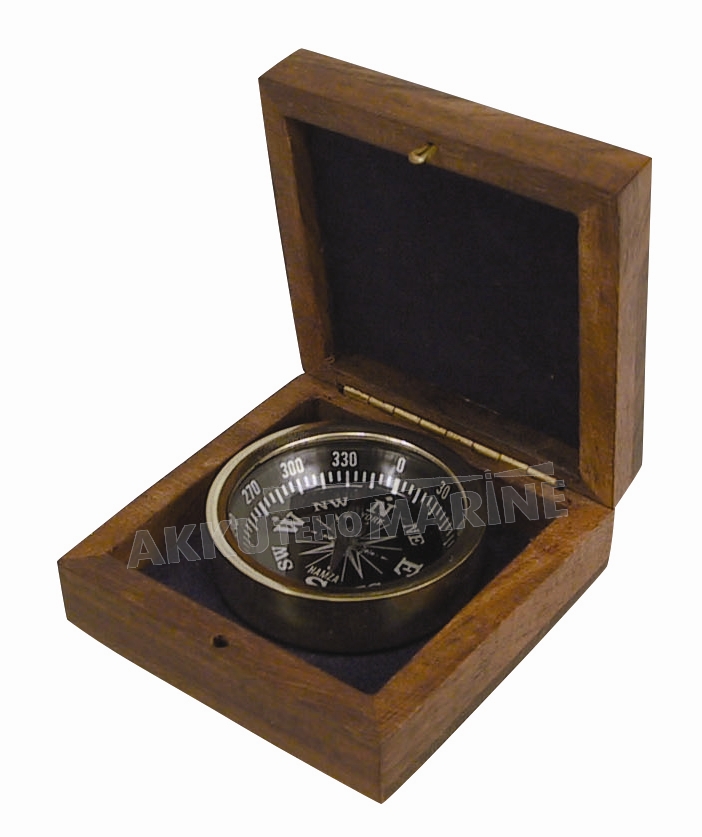 DECORATION COMPASS IN WOODEN BOX 2"                 